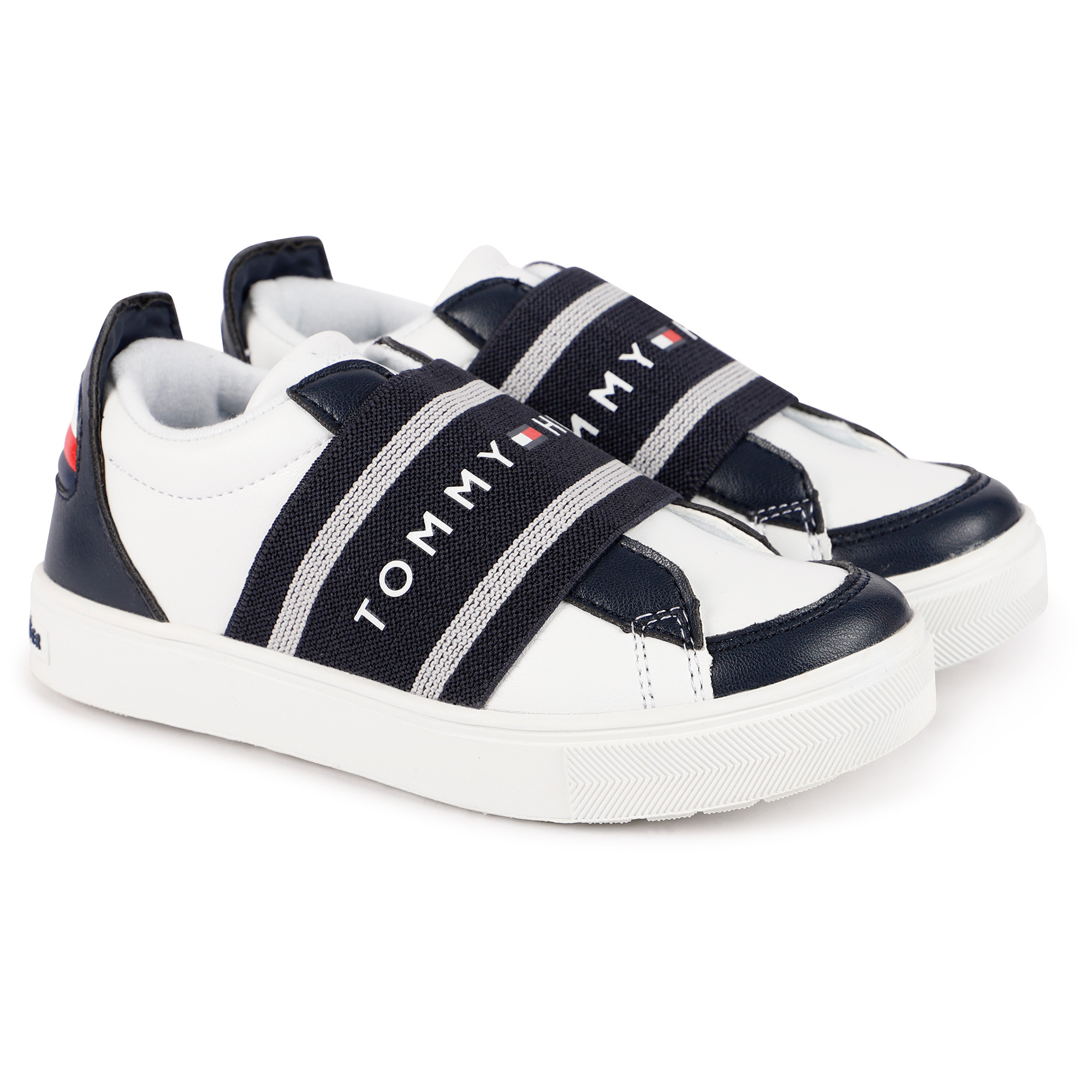 tommy hilfiger shoes logo