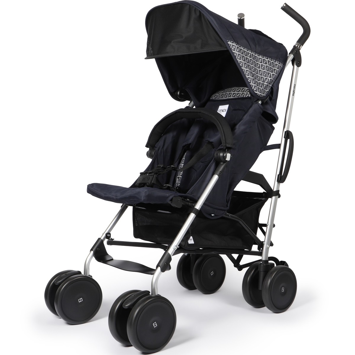 prams navy